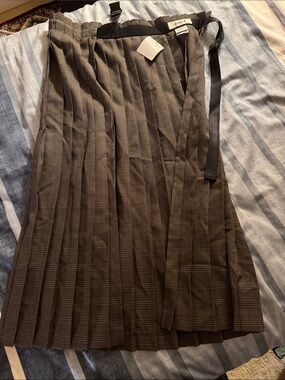 Zucca Plaid Pleated Outer Skirt (layering)
